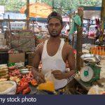 the-pettah-market-colombo-sri-lanka-H9XEXC